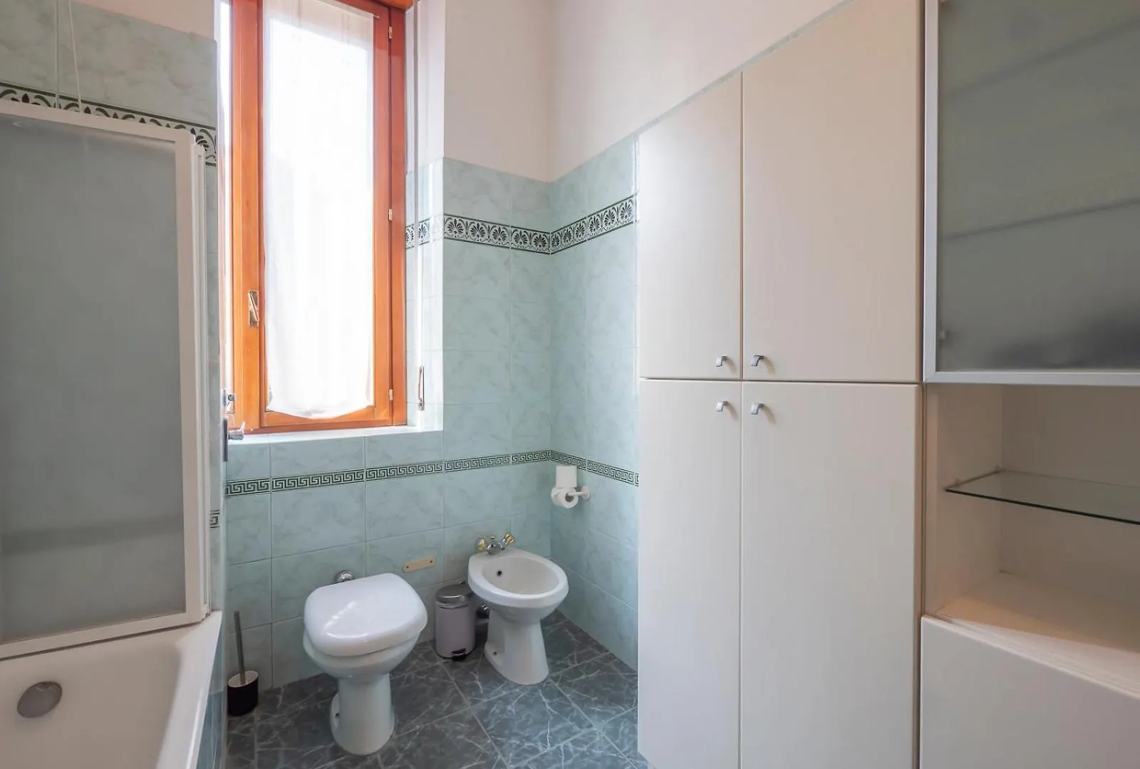 Xenia Apartments - Classical Suite In Central Station Milan