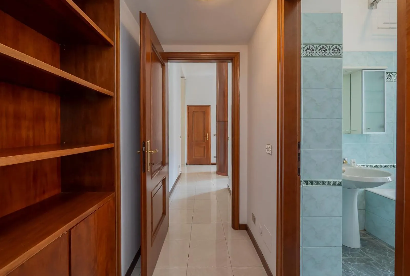 Xenia Apartments - Classical Suite In Central Station Milan
